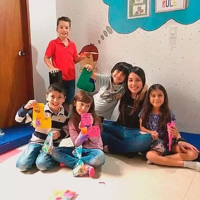 Terapia grupal para niños en Medellín Taller de emociones para niños en Medellín