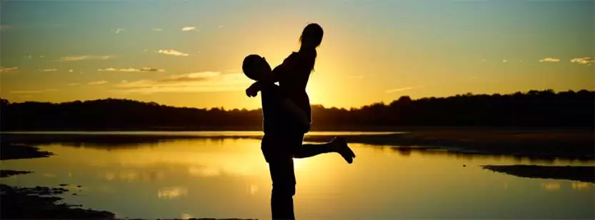 Dale a tu pareja las buenas noches con frases románticas Dale a tu pareja las buenas noches con frases románticas