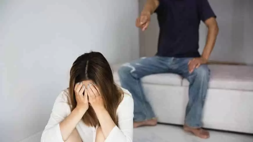 Ejemplos de chantajista emocional